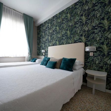 Alta Marea Hotell Milano Marittima Exteriör bild
