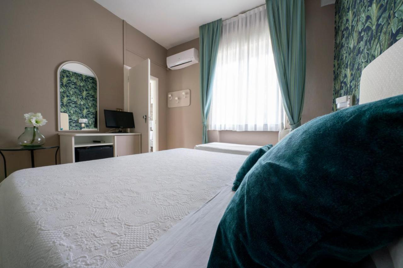 Alta Marea Hotell Milano Marittima Exteriör bild